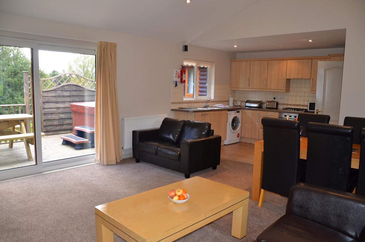 Bodmin Holiday Park Lanivet Екстериор снимка